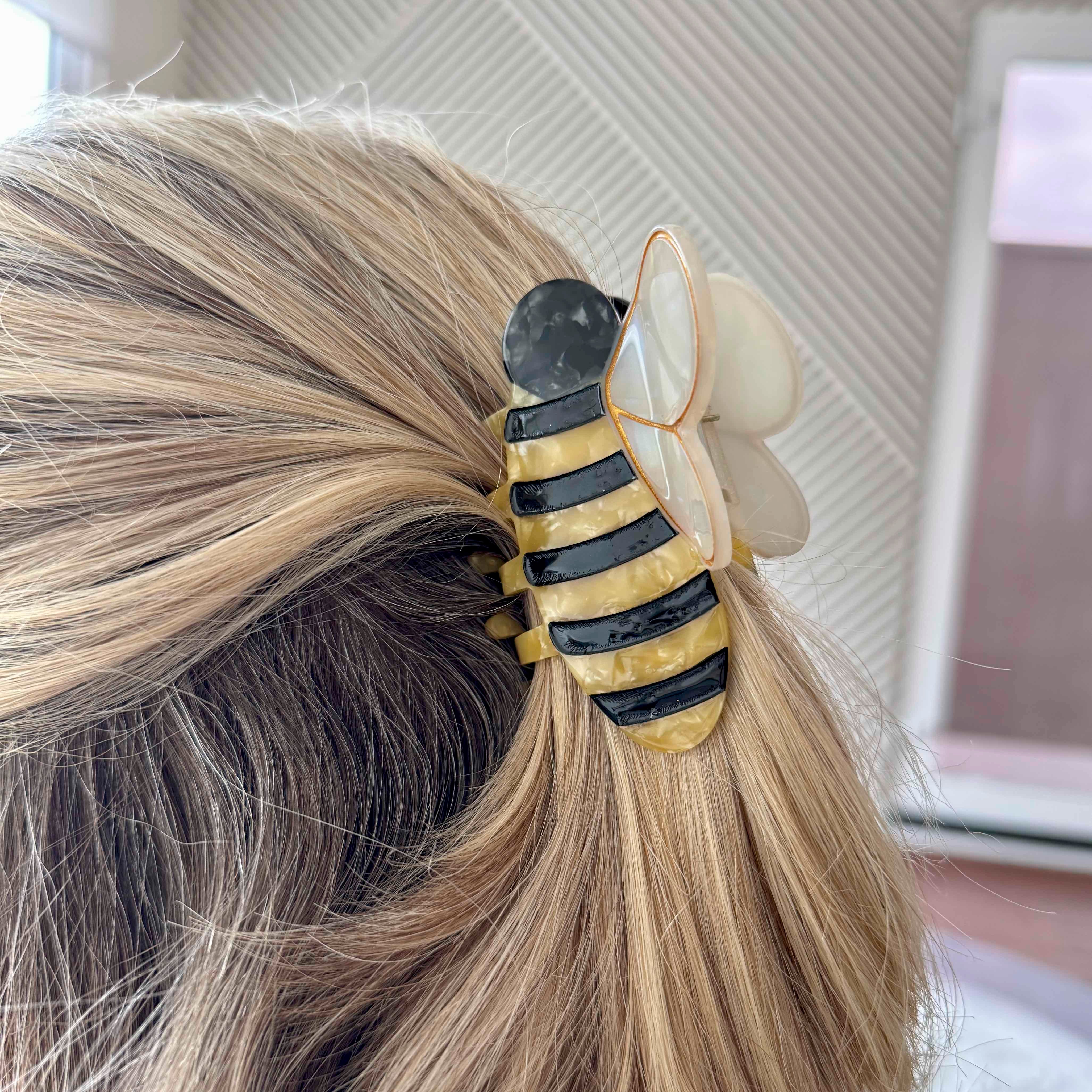 Bee Claw Hair Clip