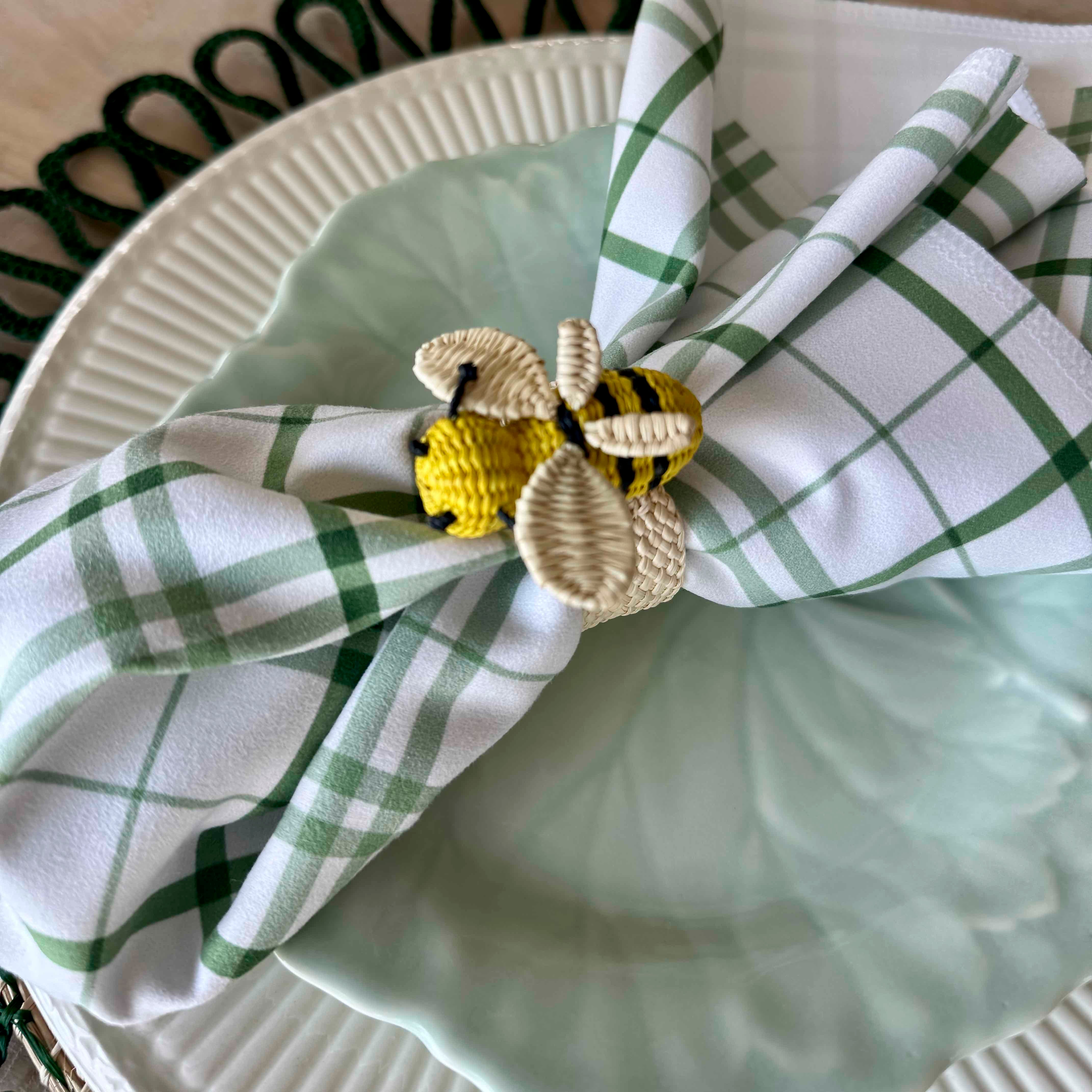 Bumble Bee Napkin Ring