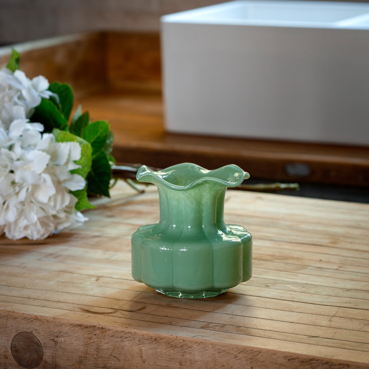 Chelsea Short Vase