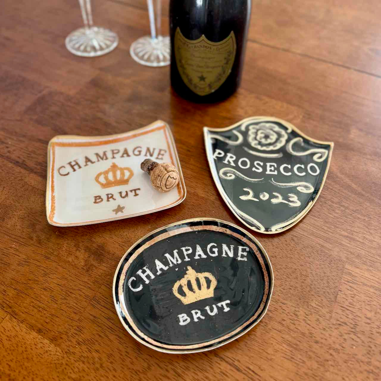 Enameled Bubbly Trays