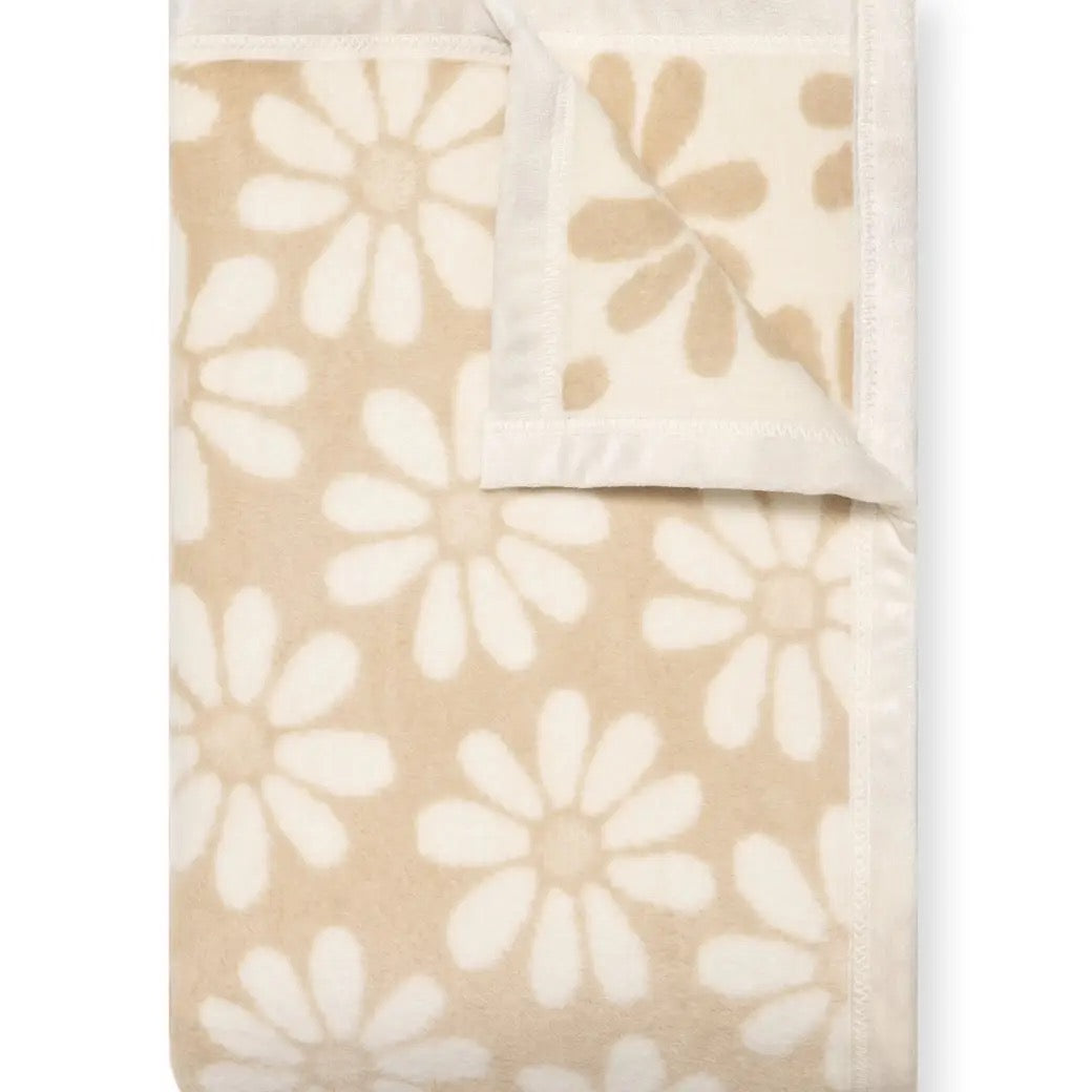 Fresh As A Daisy Wheat Midi Blanket