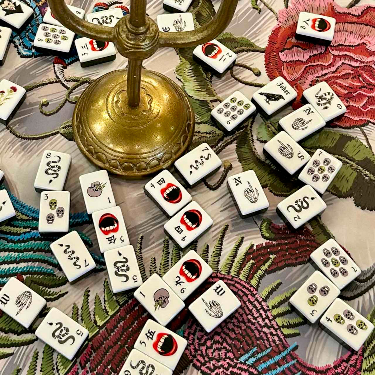 Halloween Mahjong Set