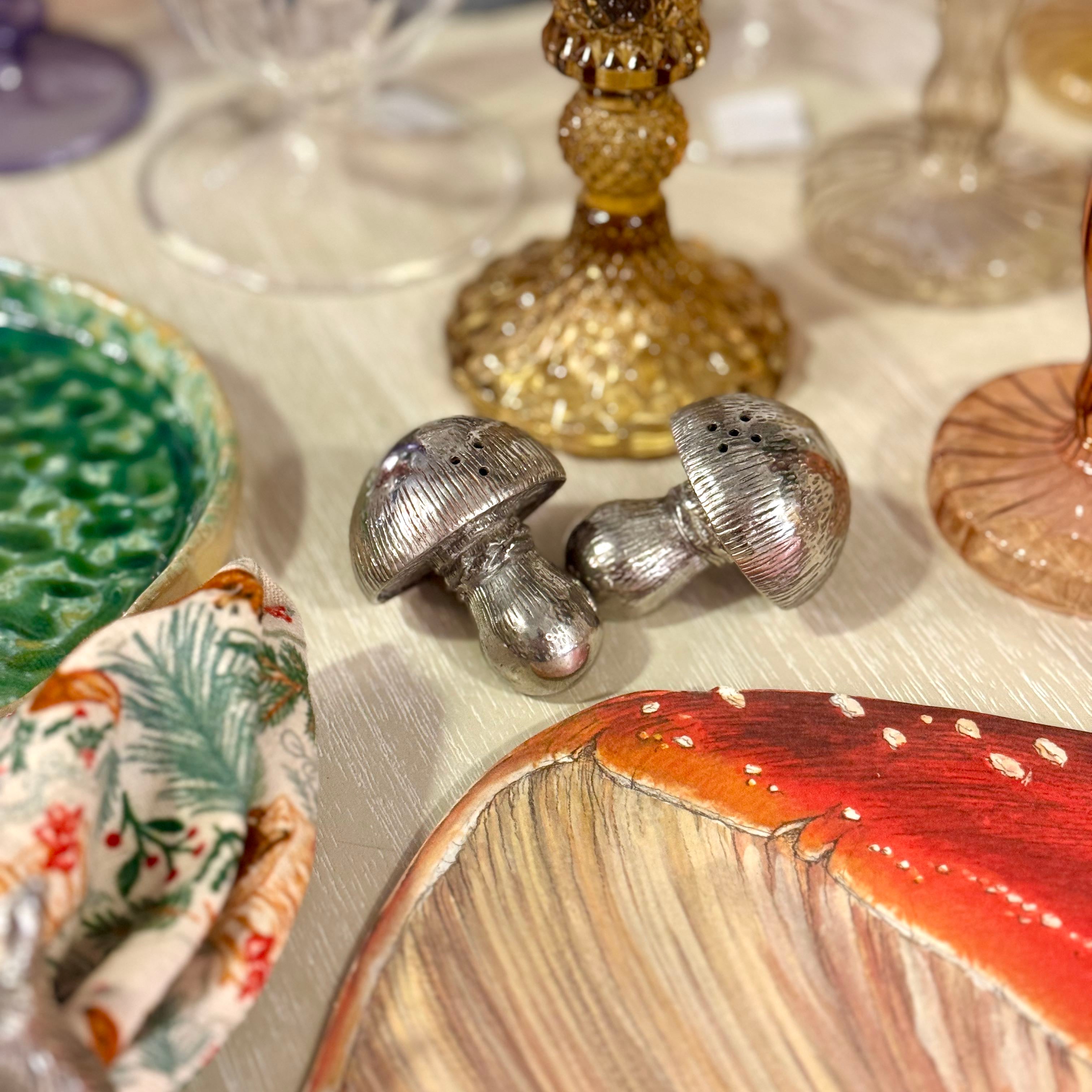 Mushroom Salt & Pepper Set
