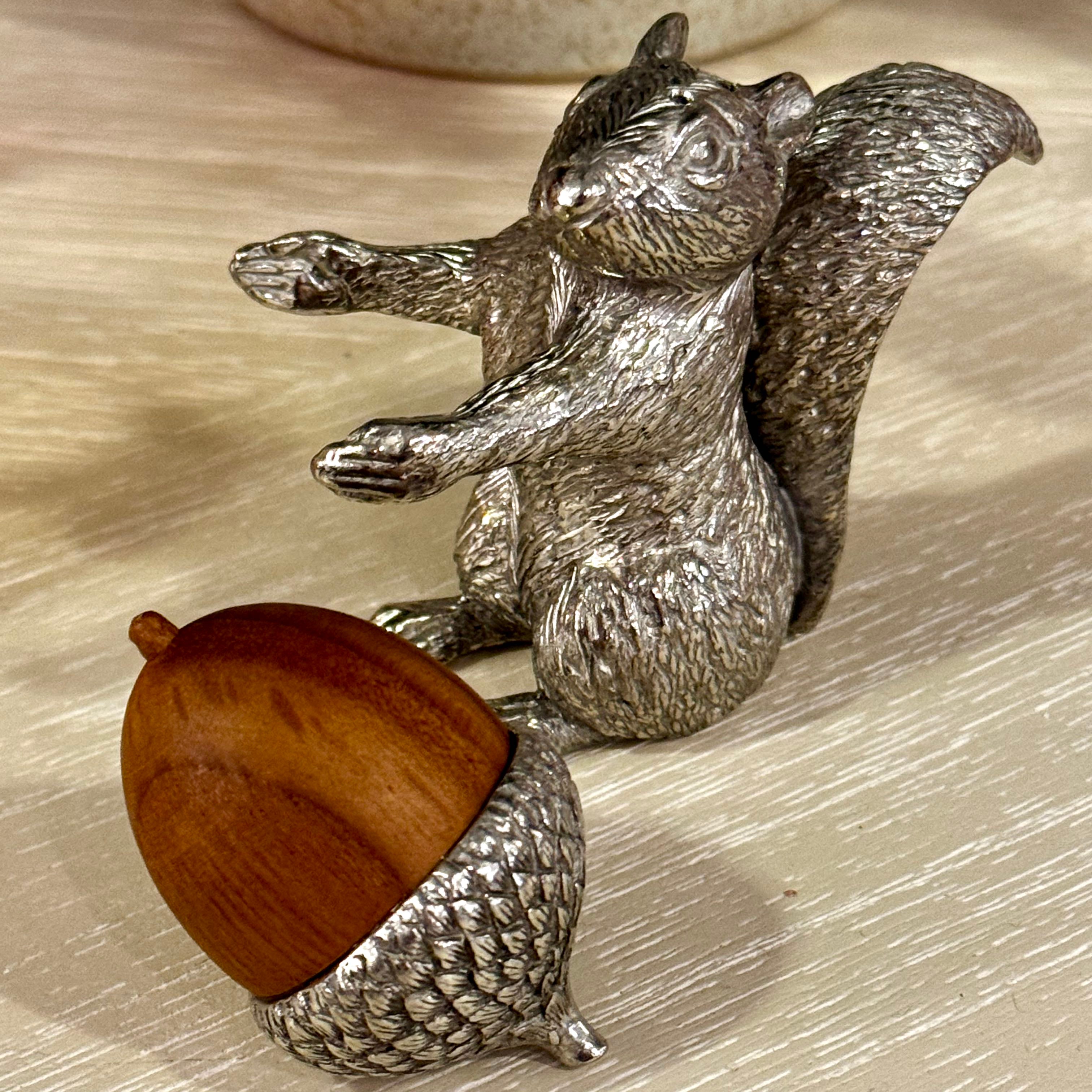 Squirrel with Wood Acorn Salt and Pepper Set