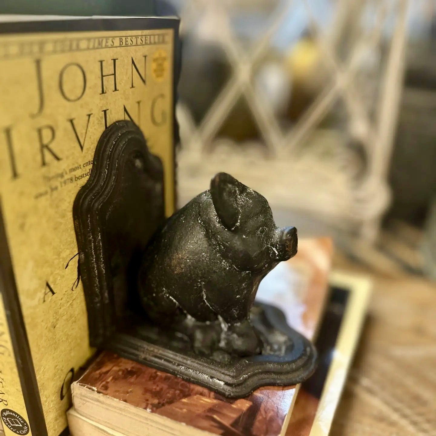 Pot Belly Pig Bookends