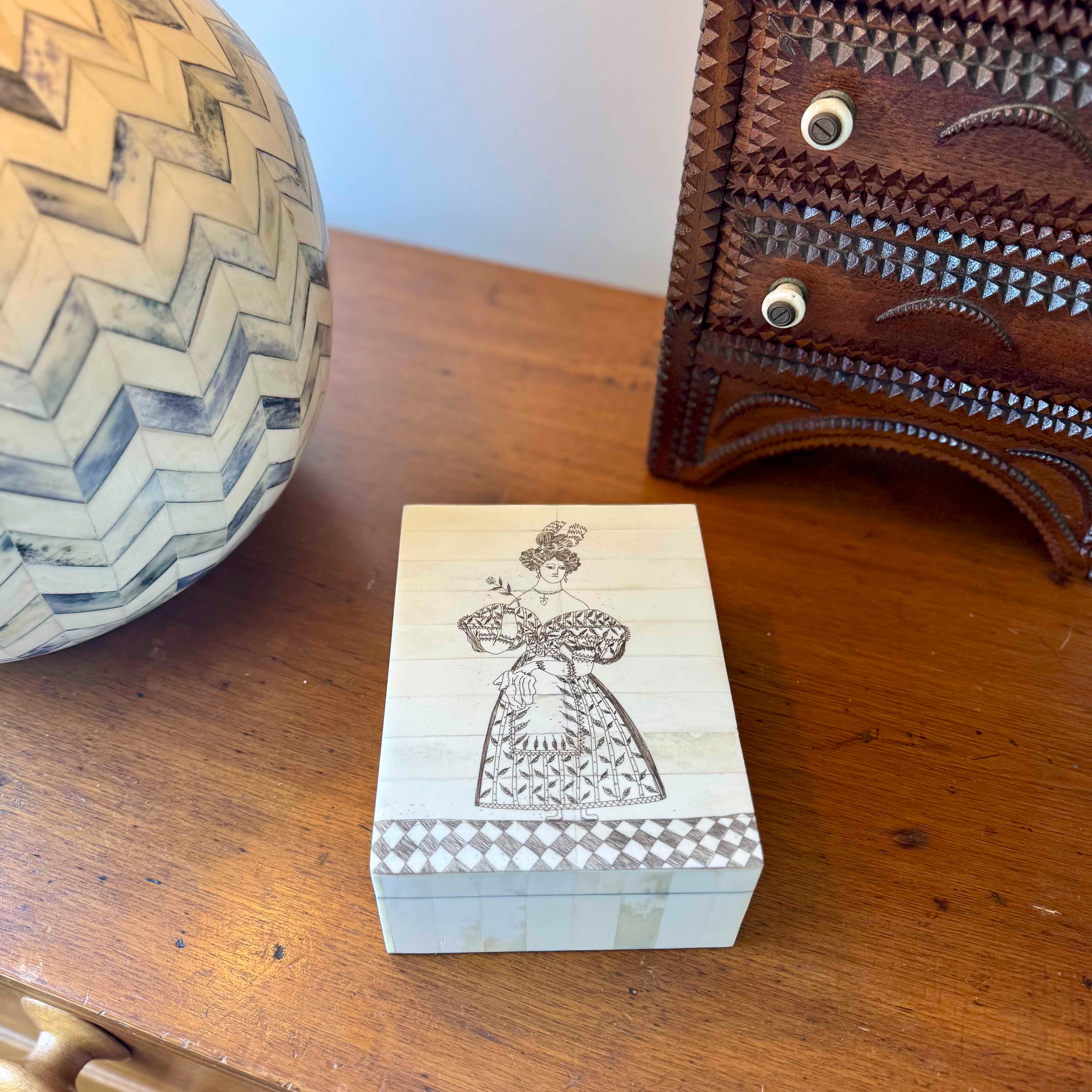 Sunday Best Scrimshaw Box