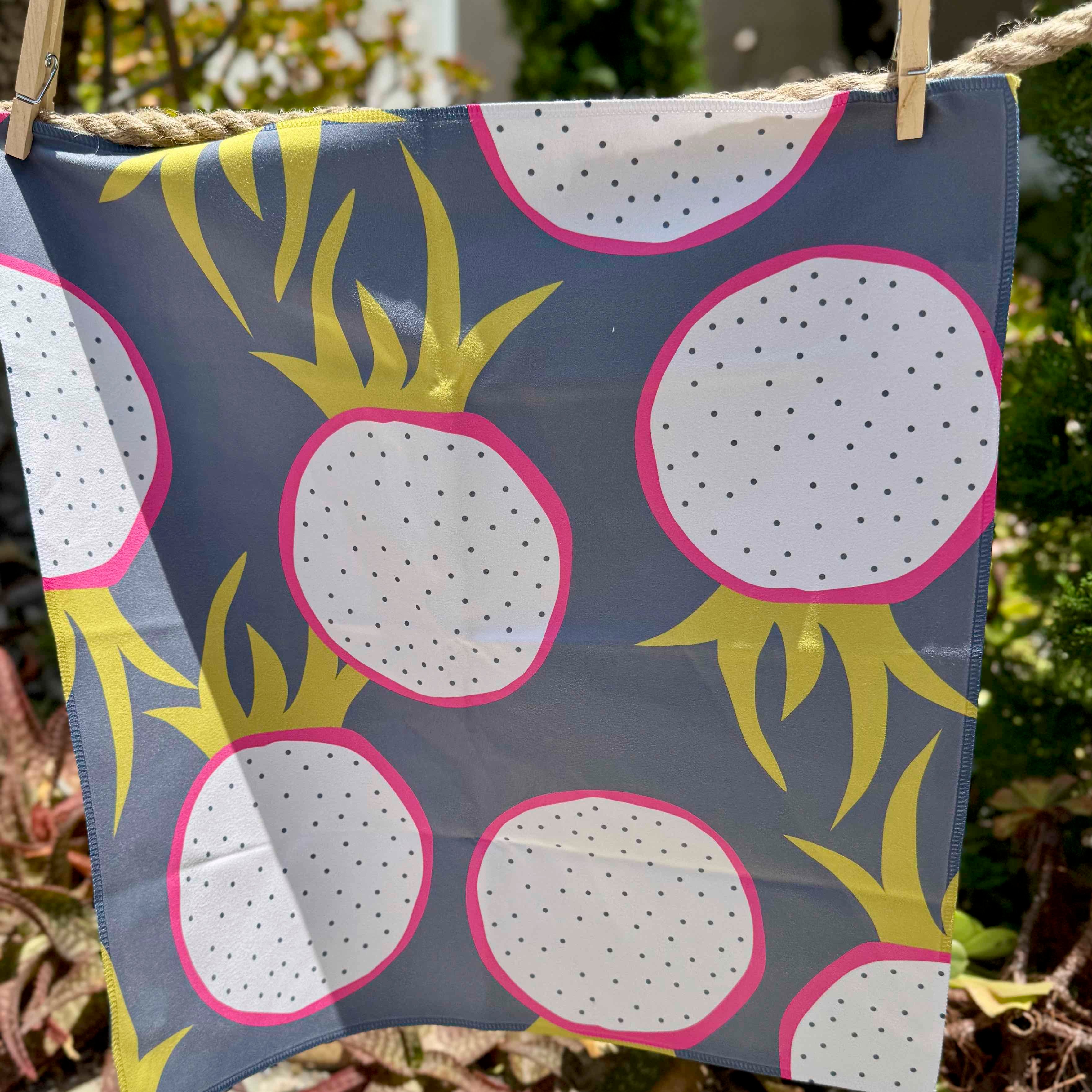 Tropical Island Dinner Napkins