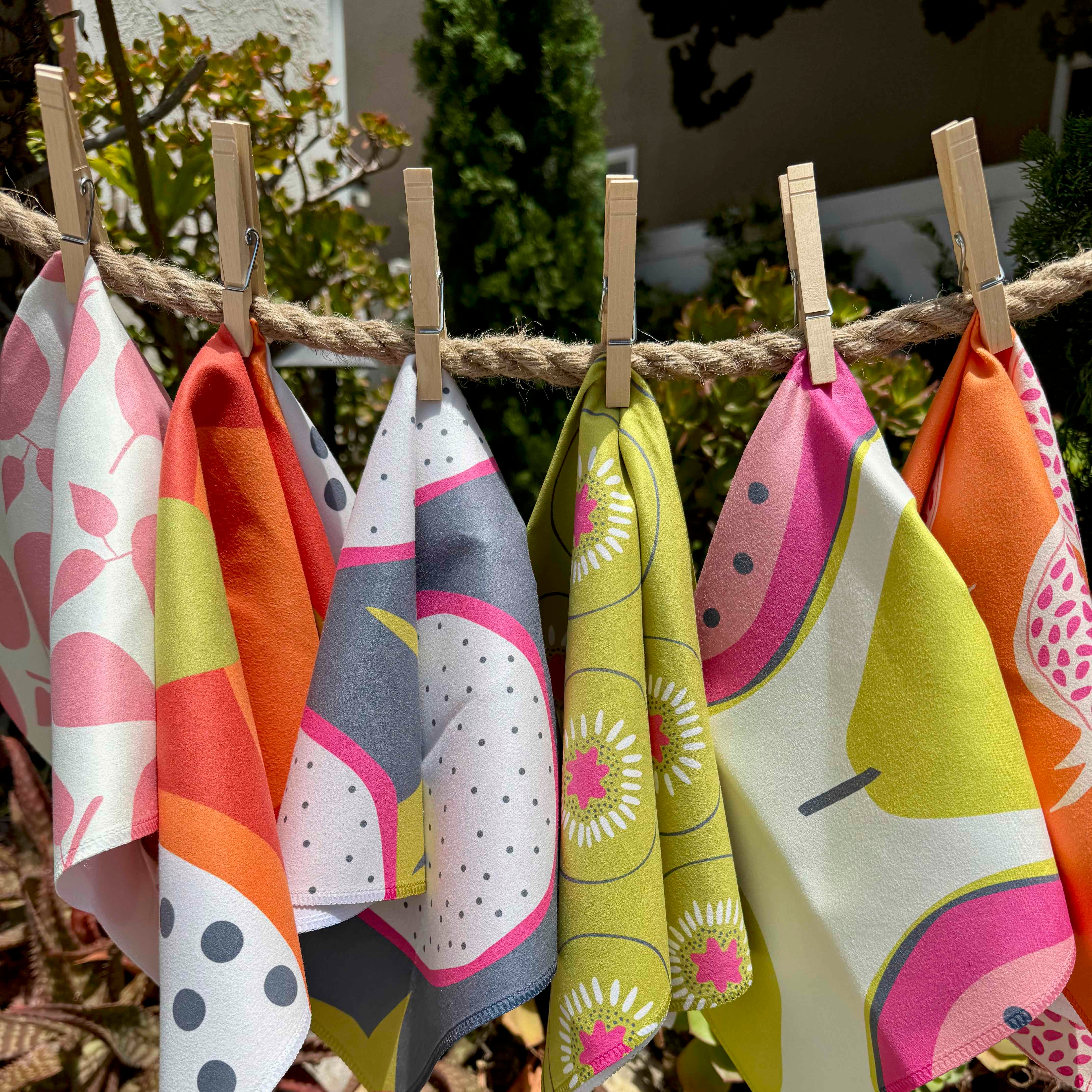 Tropical Island Dinner Napkins