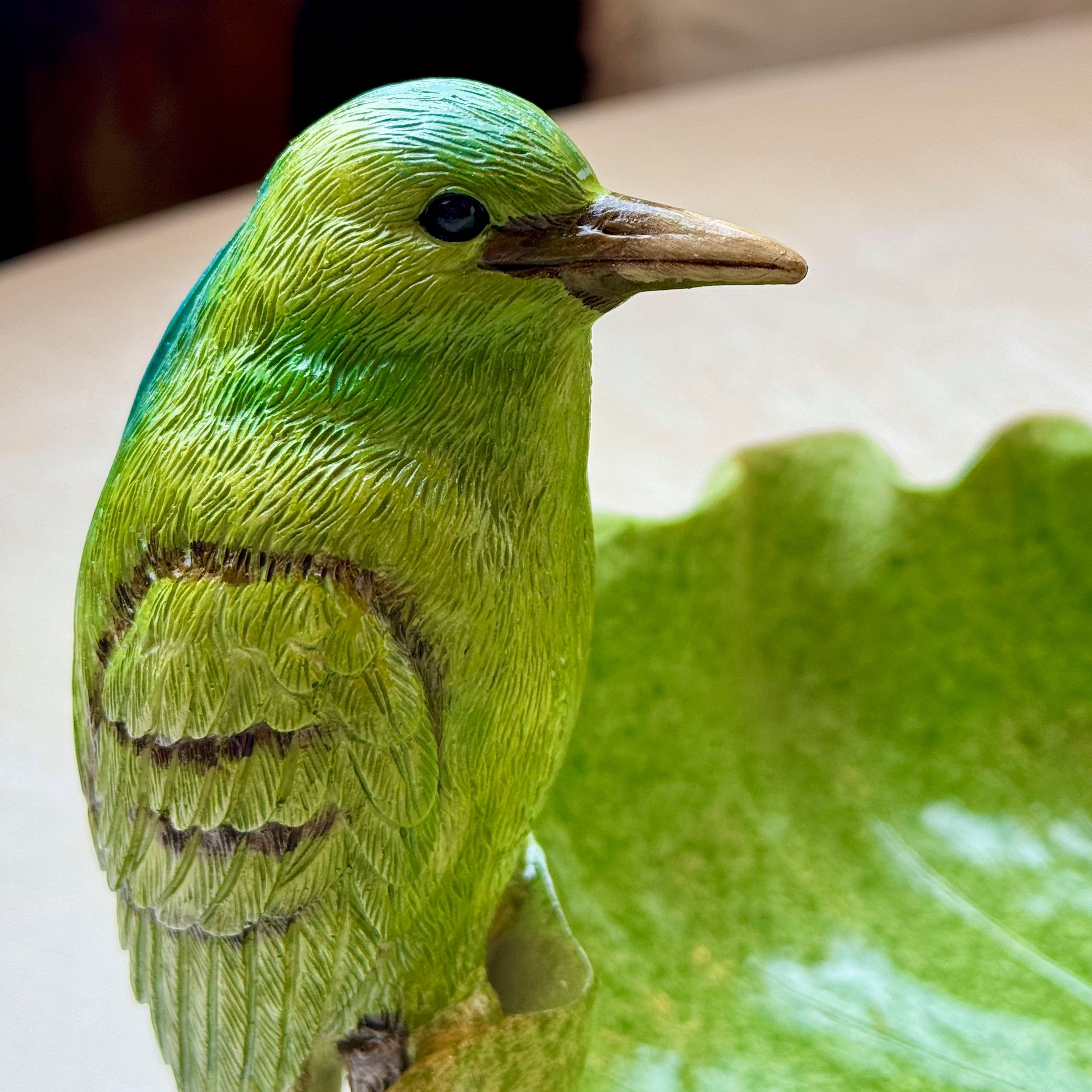 Green Leaf Bowl with Bird