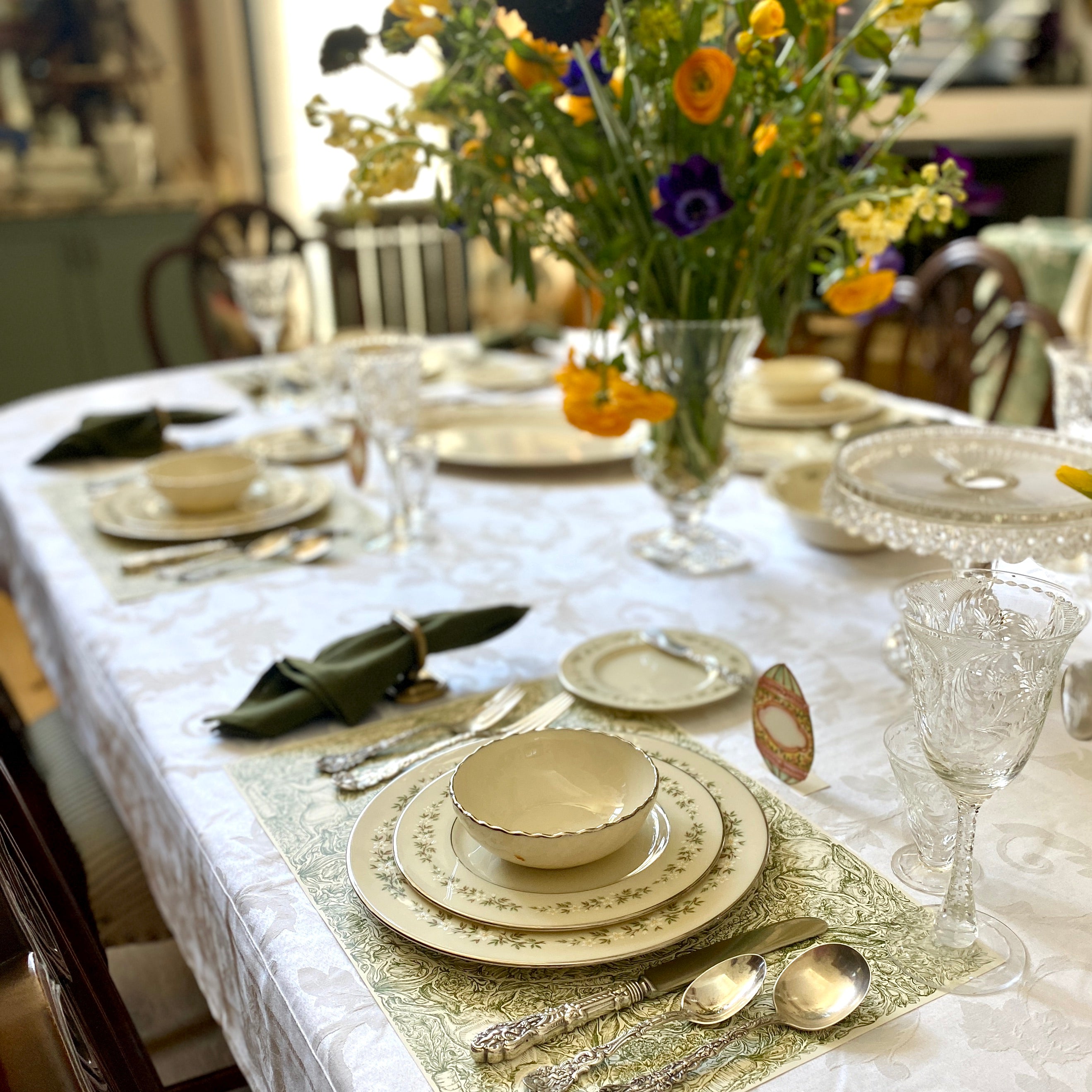 Table Settings: Time to Set the Table