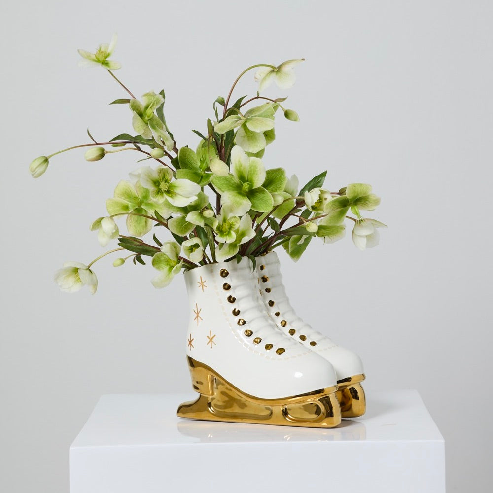 Holiday Ice Skates Planter