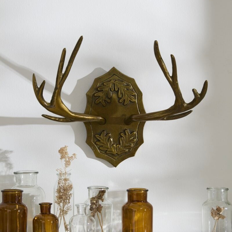 Oak Leaf Antler Wall Mount Large