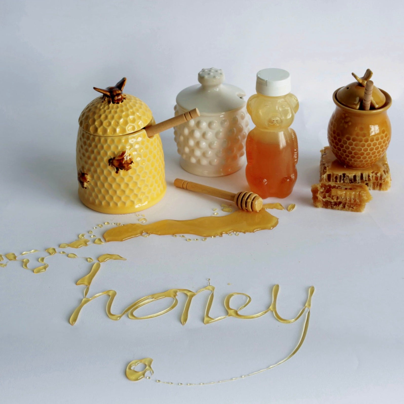 Honey Bee Stoneware Honey Jar