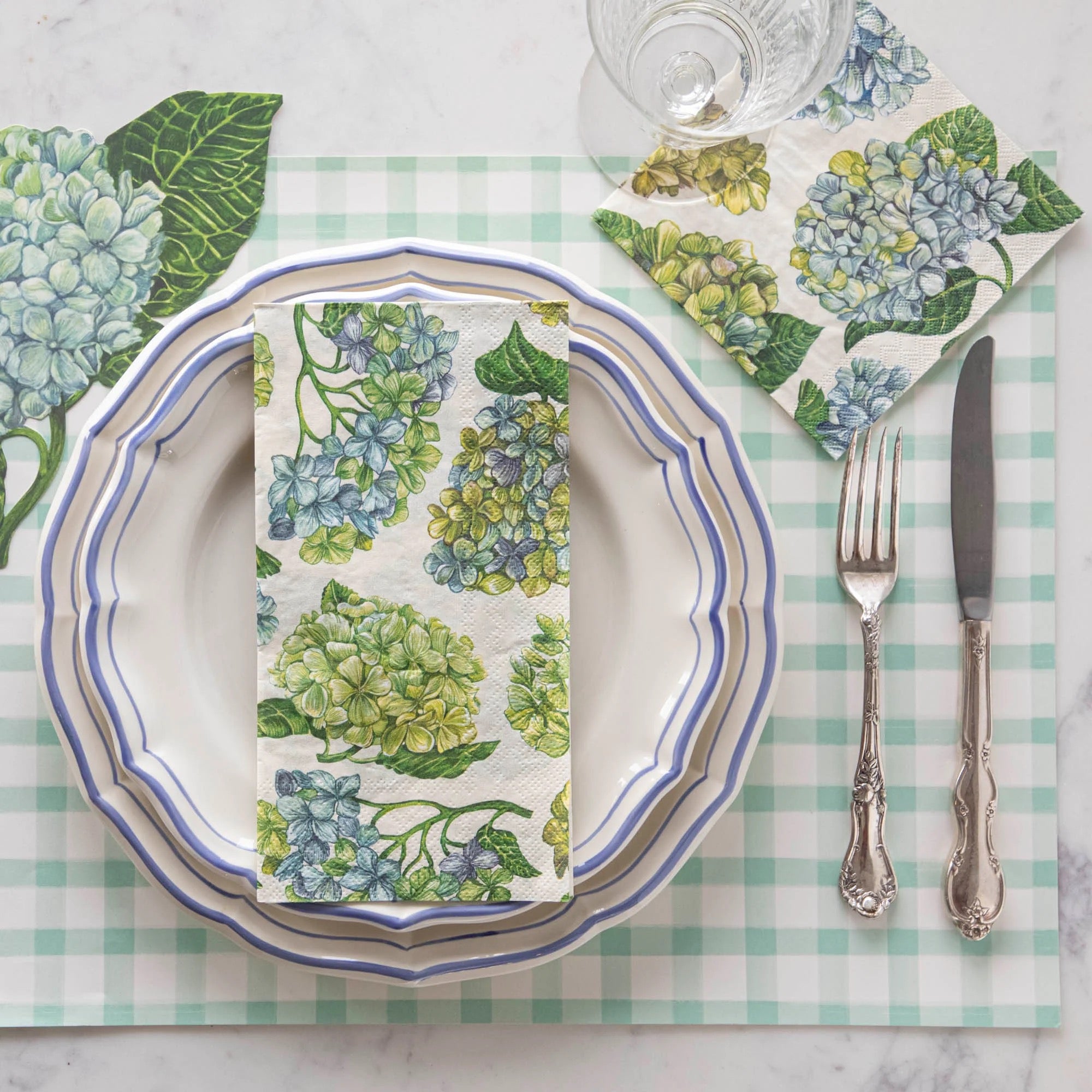 Hydrangea Guest Napkins