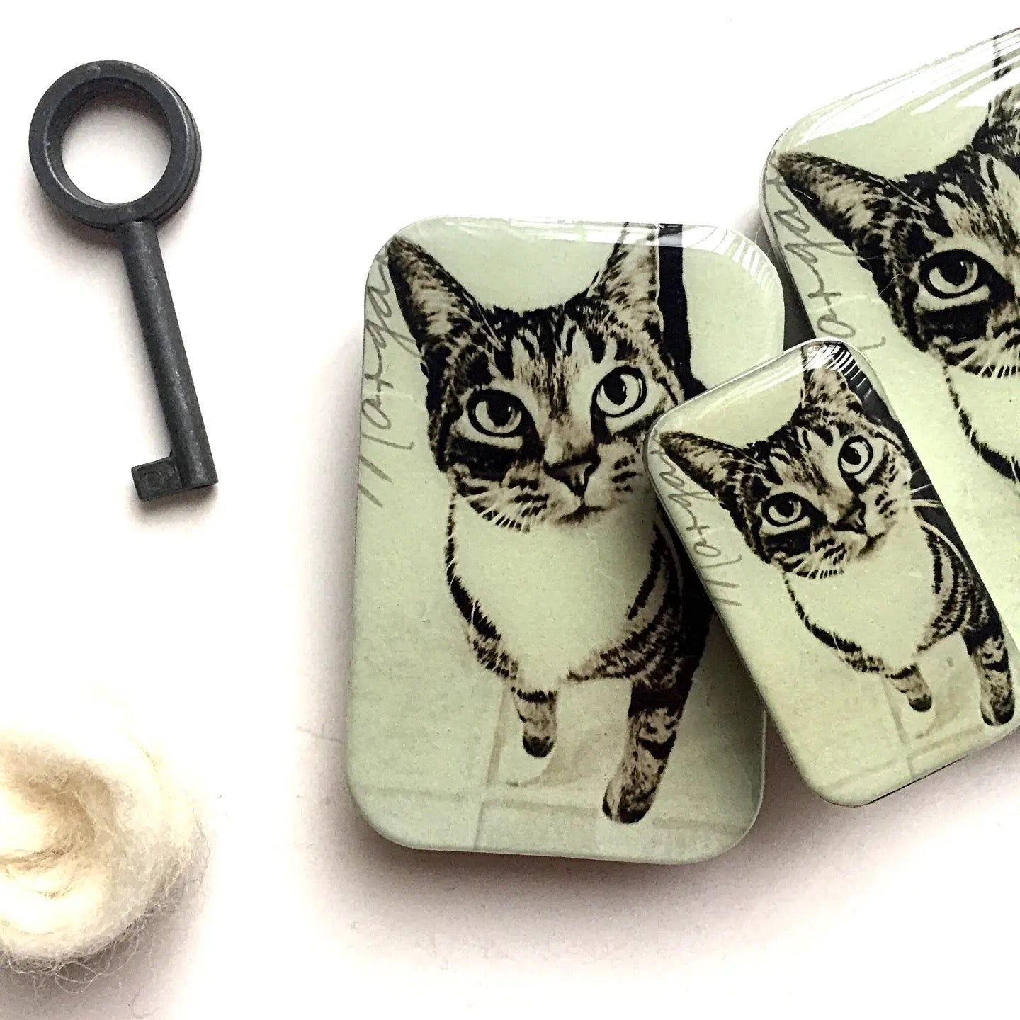 Kitty Cat Portrait Notions Tin Small