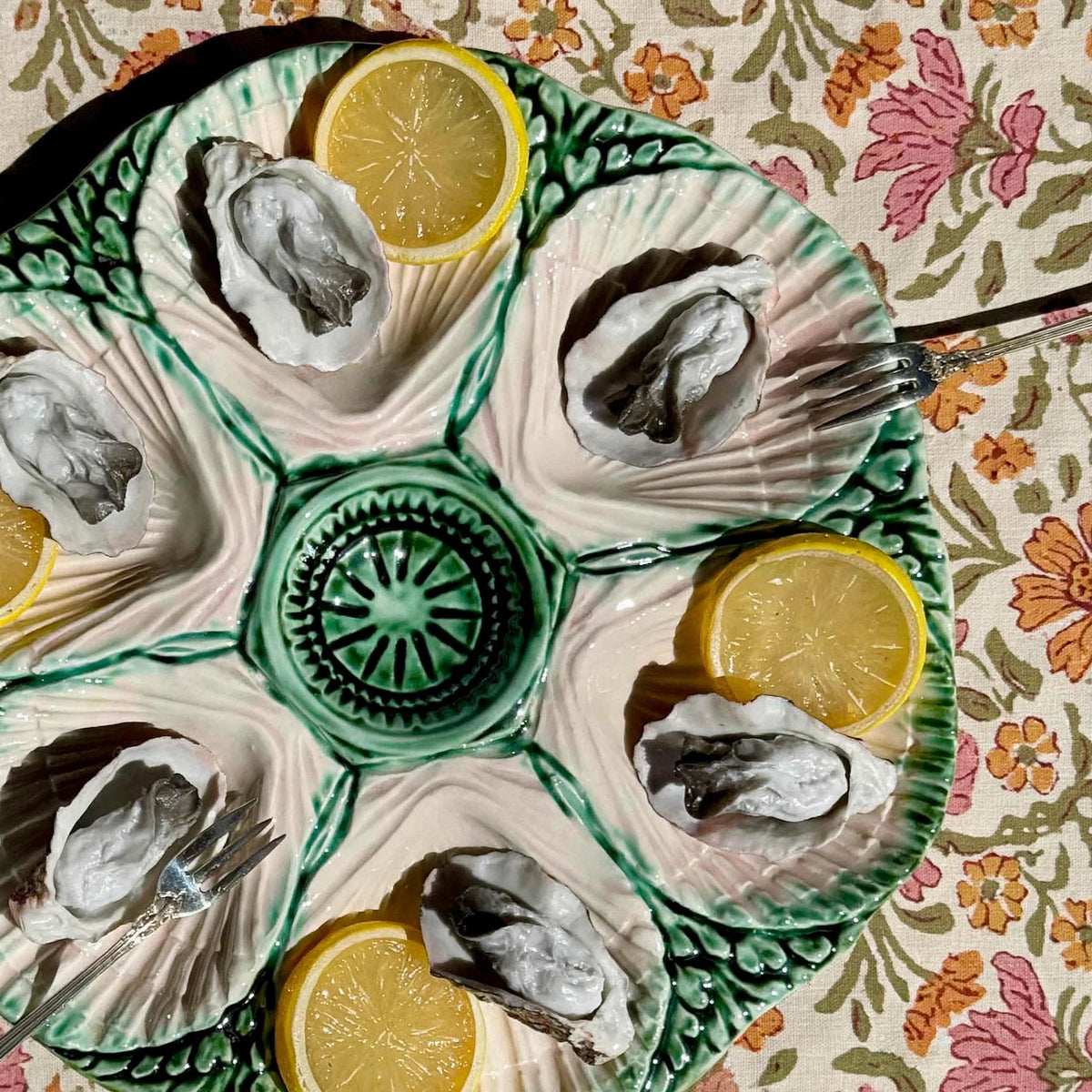 french quarter oyster plate