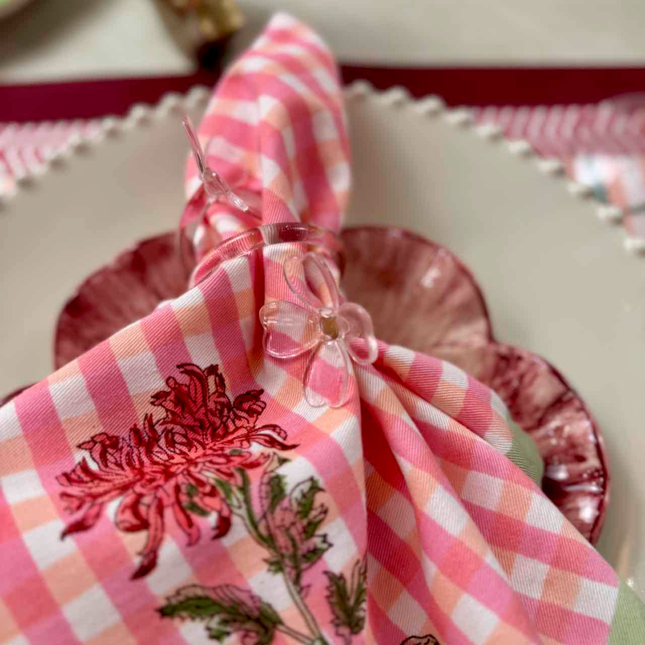 Pink Glass Flower Napkin Ring