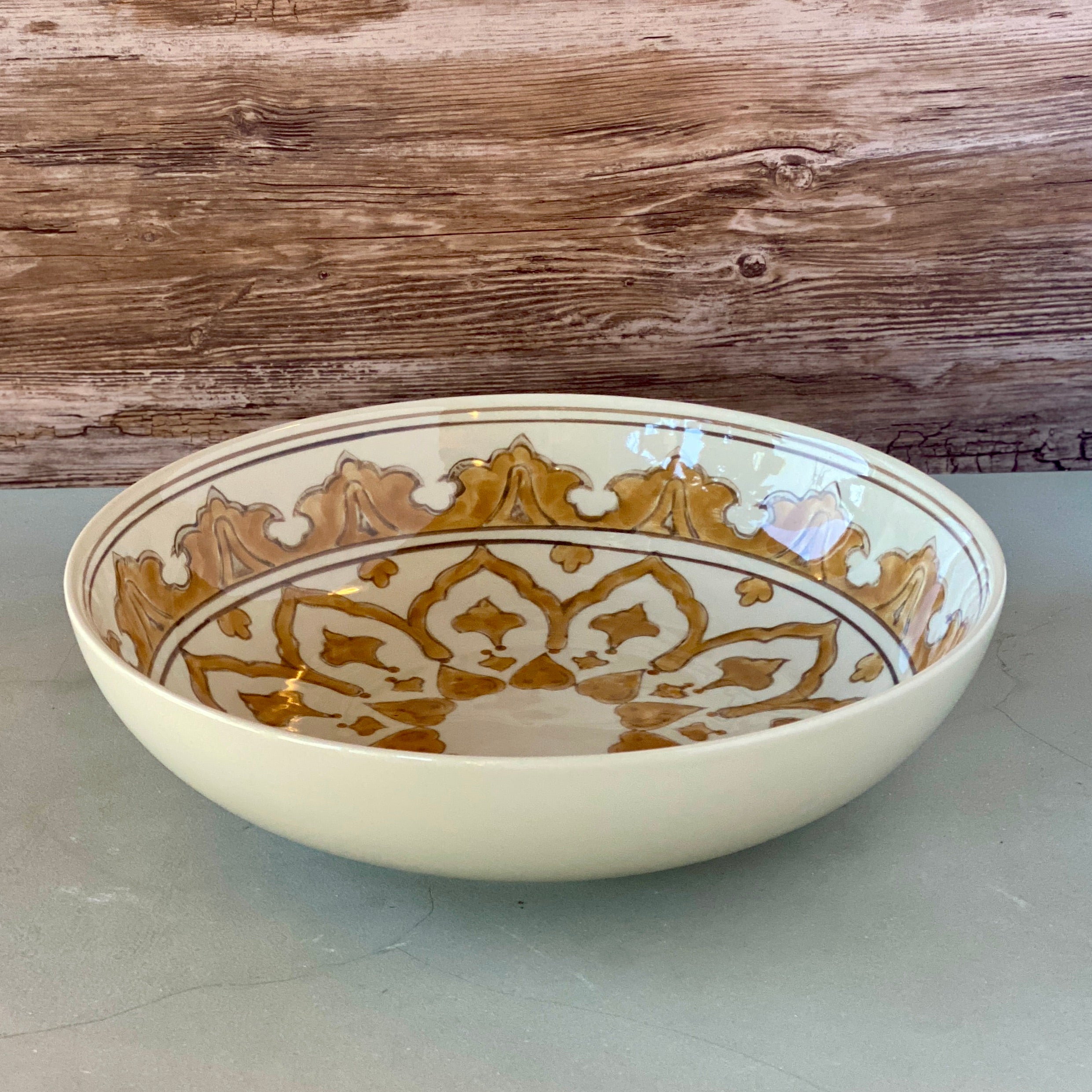 Farmhouse Style Stoneware Bowl